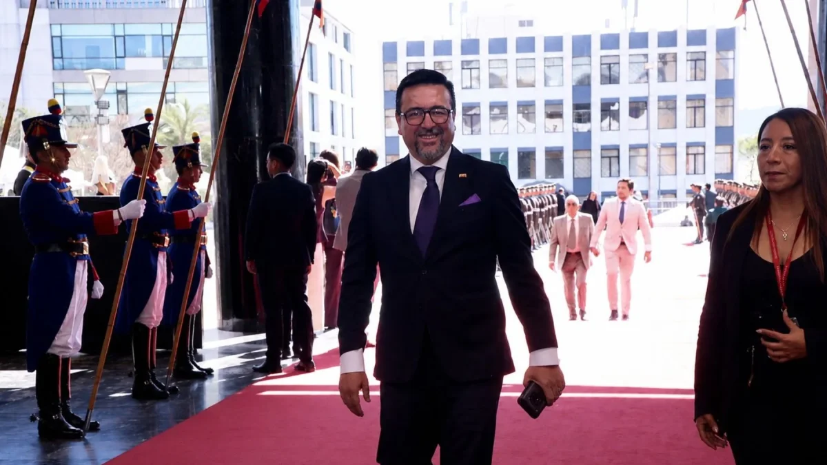 Xavier Ordóñez ya encabezó un proceso de fiscalización por la compra de trolebuses eléctricos.