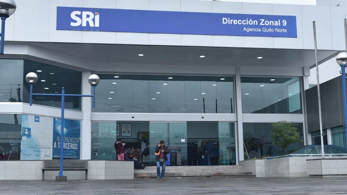 SRI perseguirá la evasión con nuevo rastreo y marcación en envases de productos