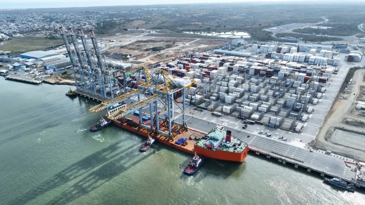 El Puerto de Aguas Profundas de Posorja (DP World), por su parte, ha invertido más de $140 millones en la expansión de su muelle principal a 700 metros