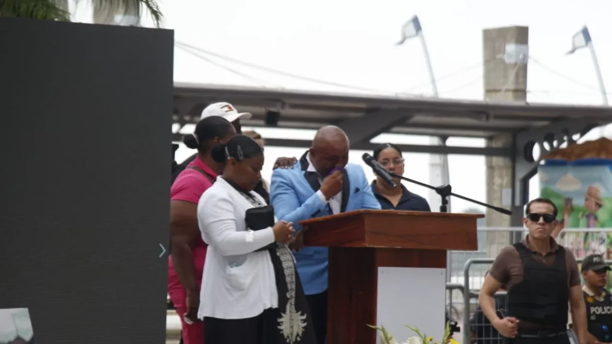 Familiares de Josué, Ismael, Steven y Nehemías participaron en el acto de disculpas públicas ordenado por la Corte Constitucional.