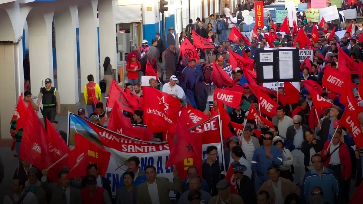 Dirigentes de organizaciones educativas anunciaron una demanda de inconstitucionalidad y una movilización nacional.