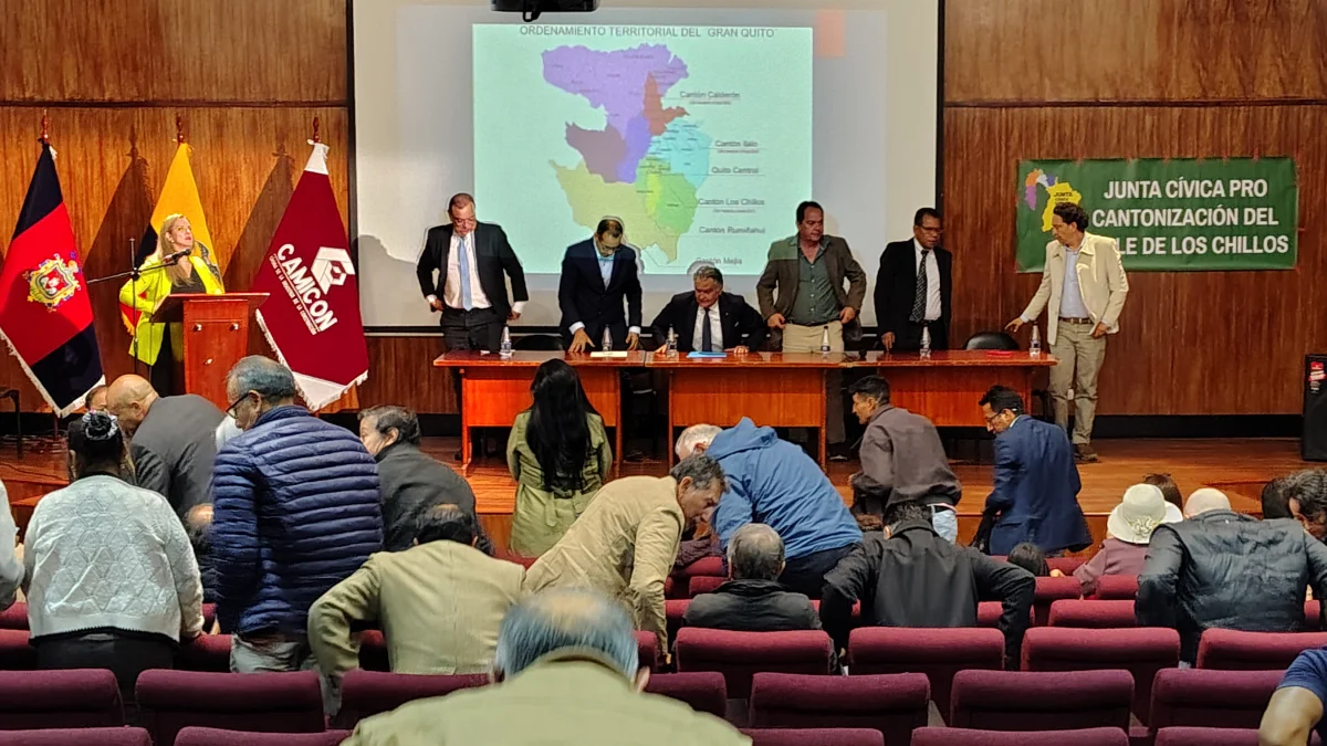 La propuesta Gran Quito se presentó el 4 de junio de 2026 en el auditorio de la Camicon.