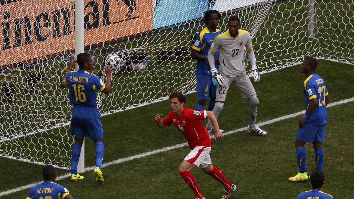 Ecuador perdió en Brasil 2014 la oportunidad de pasar la fase de grupos cuando perdió en el debut ante Suiza.