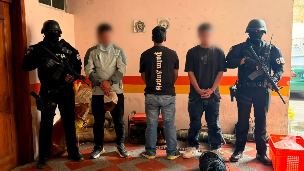 Tres sospechosos fueron capturados en Carchi por presuntos nexos con una disidencia de las FARC.