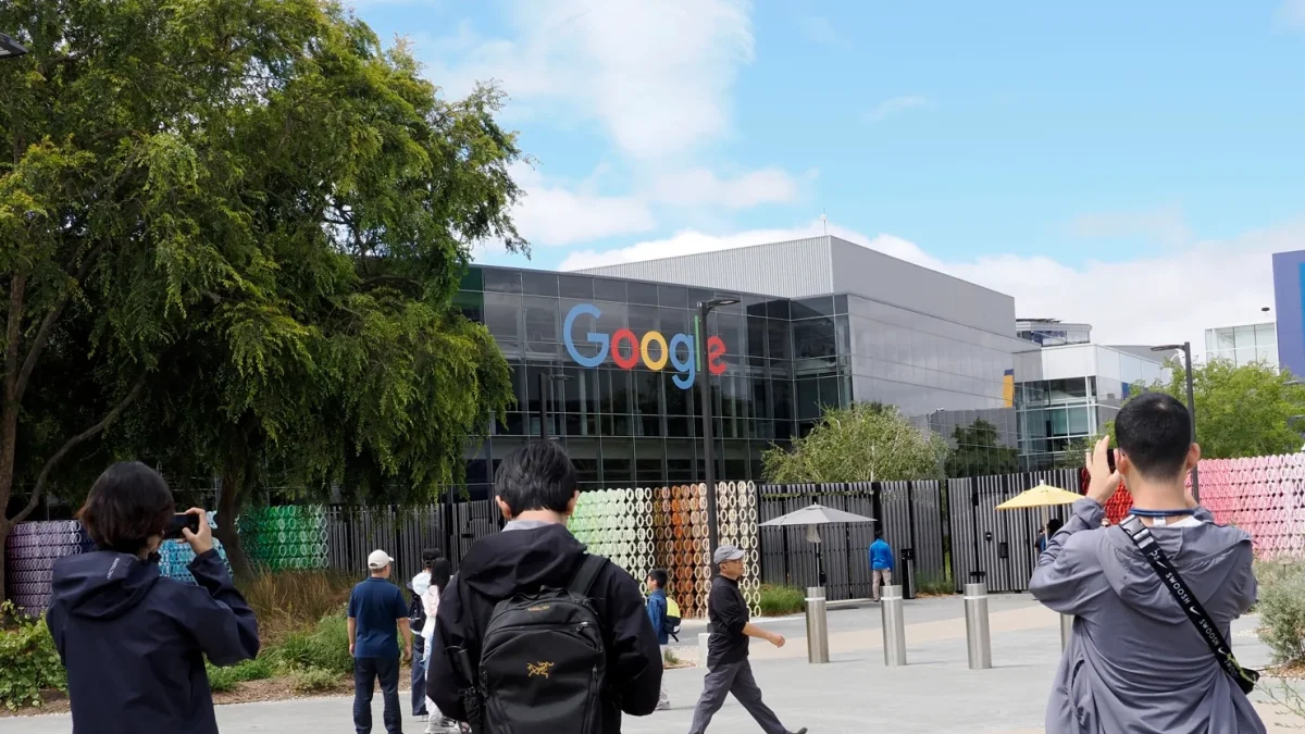 Google desembolsará $920 millones al mes a SpaceX para poten