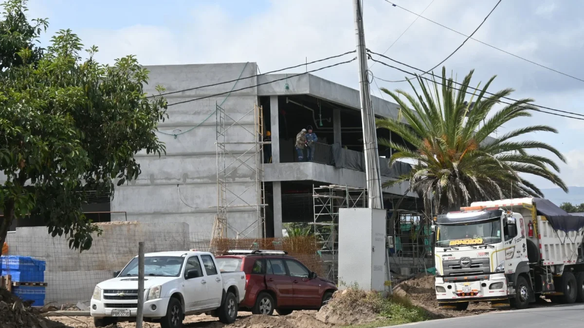Crecimiento de Puembo supera capacidad vial y preocupa a res