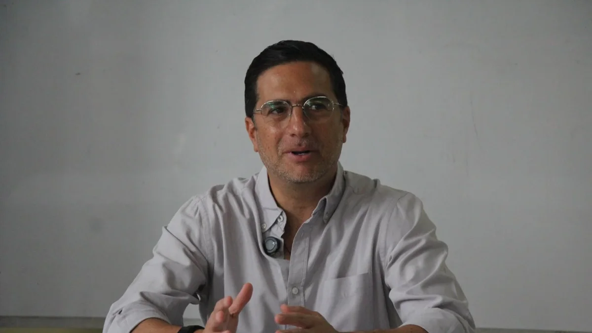 Roberto Kury, de Telecomunicaciones a la Cancillería: ¿Quién