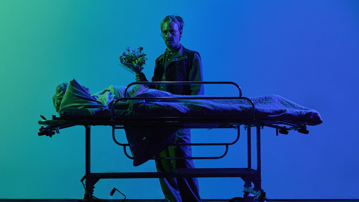 Estampida Humana, una obra que pone en escena las fracturas 