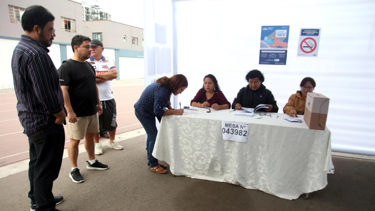 Perú podría tardar hasta un mes en oficializar los resultado