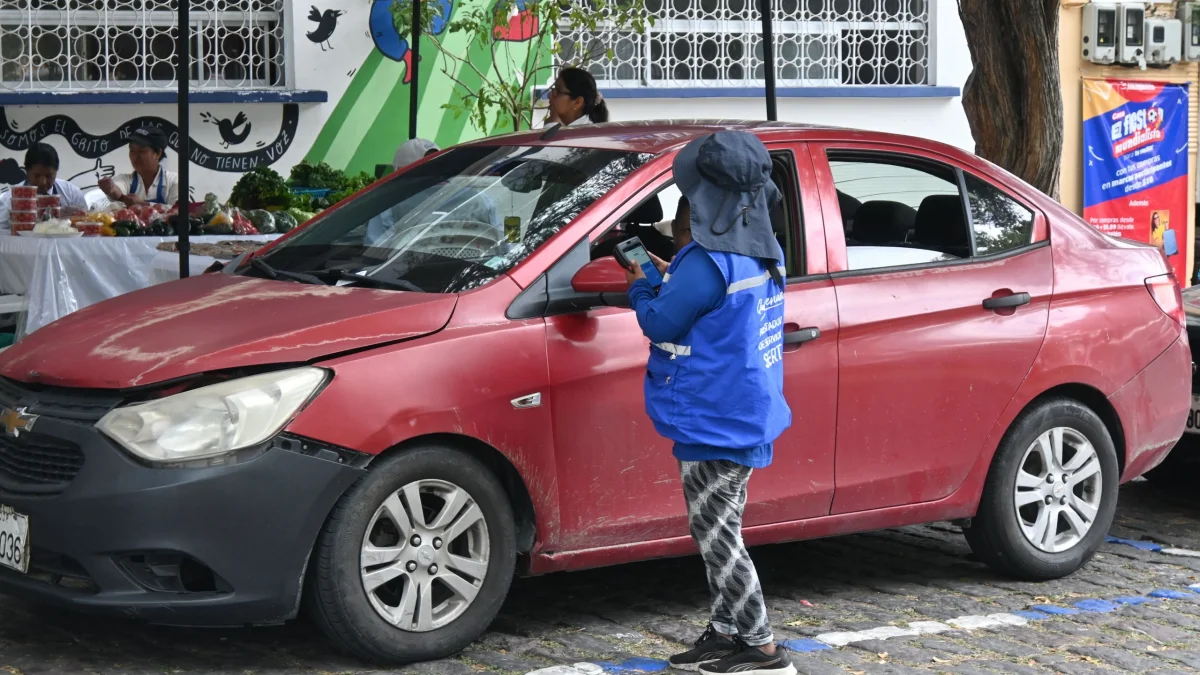 El 7 de mayo comenzó a funcionar la zona azul en el centro de Tumbaco.