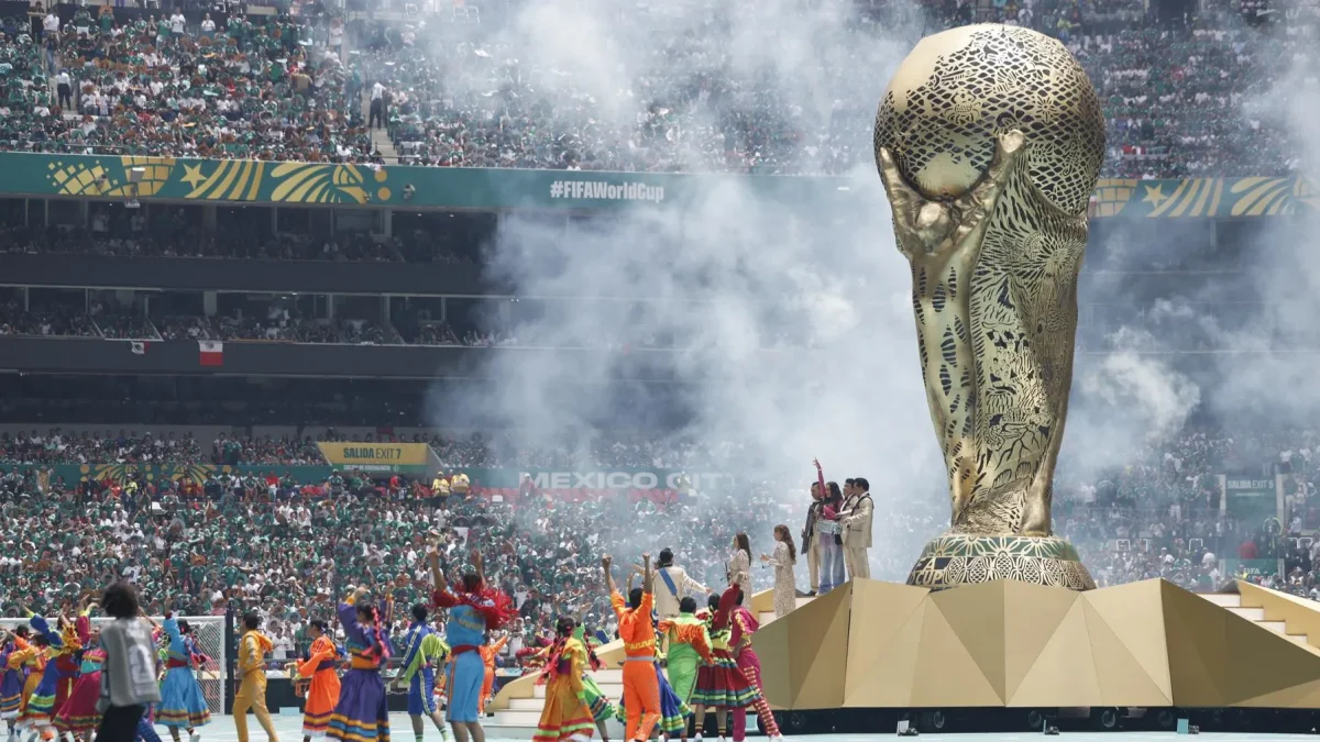El grupo mexicano Los Ángeles Azules se presenta en la inauguración del Mundial de la FIFA 2026 este jueves, en el estadio Ciudad de México (México).