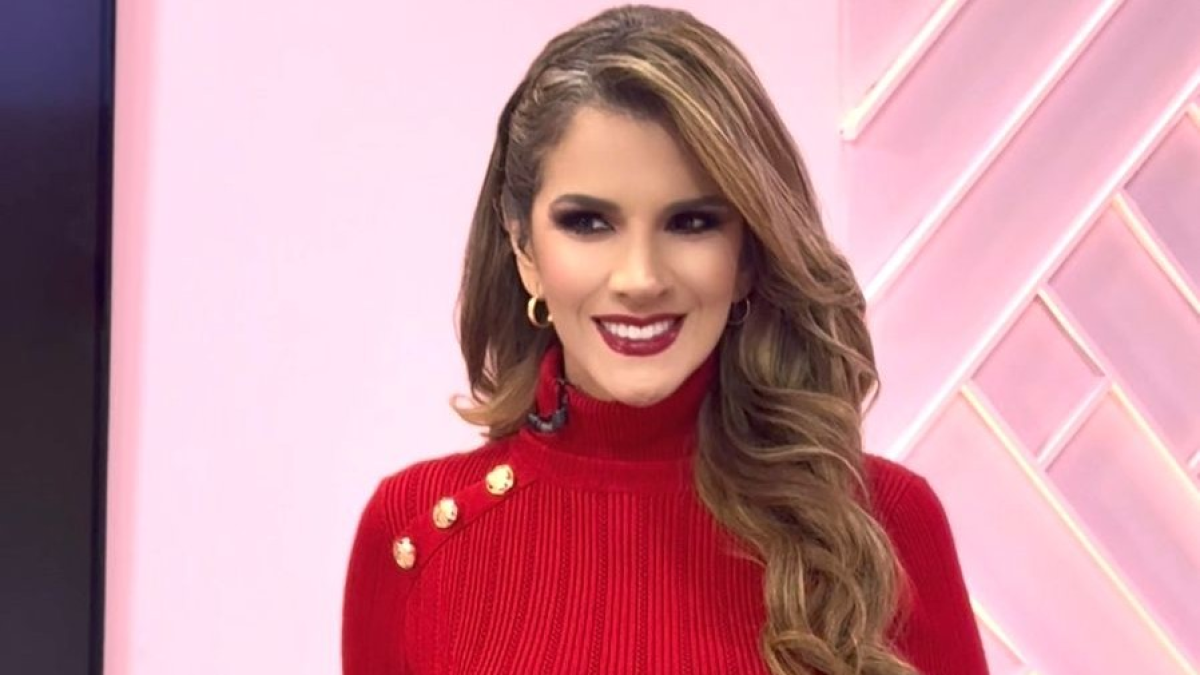 Valeria Mena ingresa al matinal Buenos Días mientras continúa su proceso de recuperación.