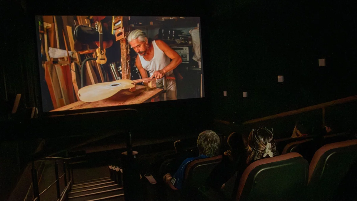 Al Cine MZ14 acuden alumnos y la ciudadanía en general. Está ubicado en la UArtes, en 9 de Octubre y Panamá.