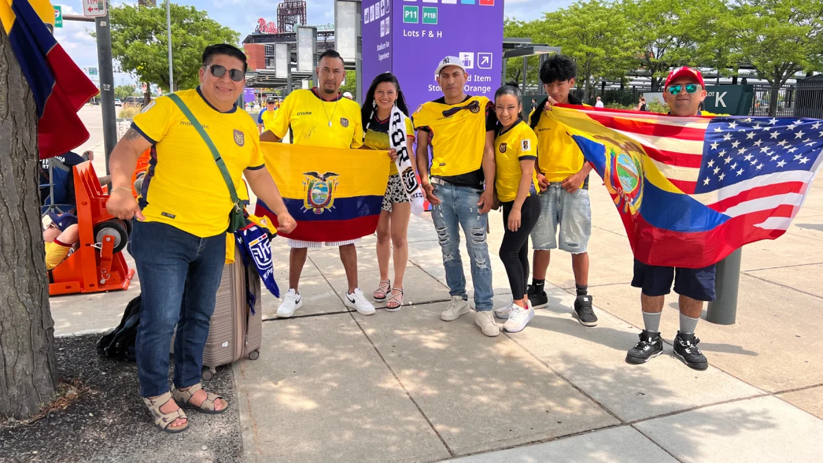 Hinchas de Ecuador en Filadelfia, en la previa del partido con Costa de Marfil en el Mundial 2026.