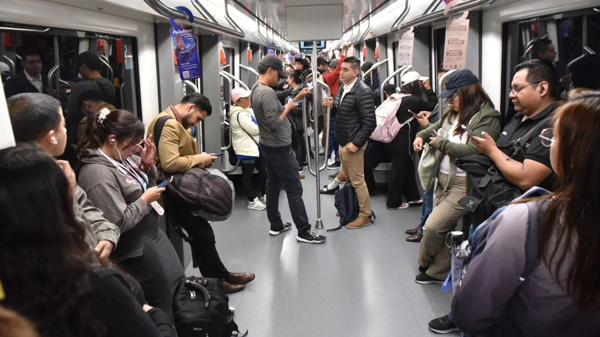 Los usuarios del Metro de Quito deben cumplir con normas establecidas en el reglamento del sistema.