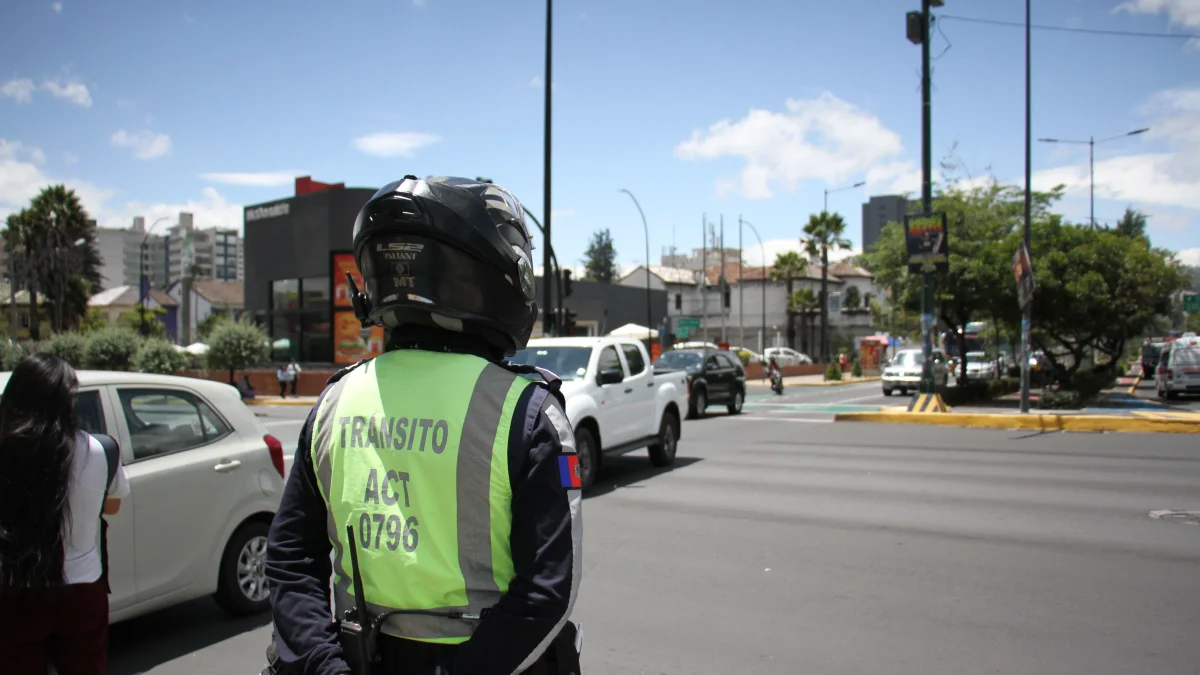 Referencia. AMT de Quito informó sobre sentencia por falsificación de documentos vehiculares en Ecuador tras caso investigado en Guayaquil por autoridades judiciales condena firme.