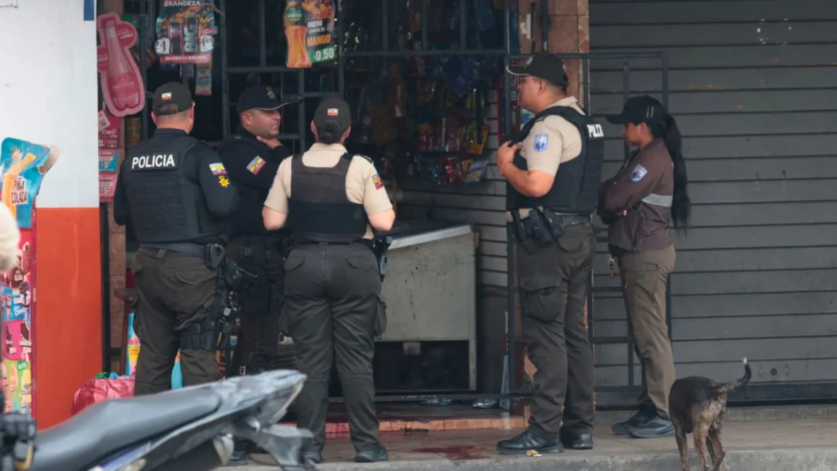 La agresión a la mujer se registró en una tienda del sector.