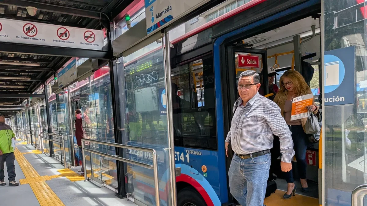 Usuarios. Entre 2024 y 2025, los viajes en el trole y ecovía disminuyeron. En el metro, en cambio, aumentaron.