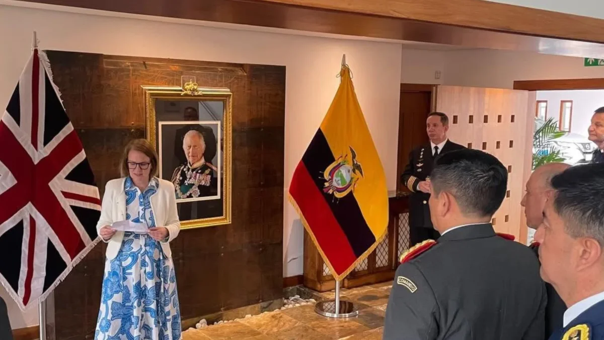 La embajadora de Reino Unido en Ecuador, Elizabeth Green.