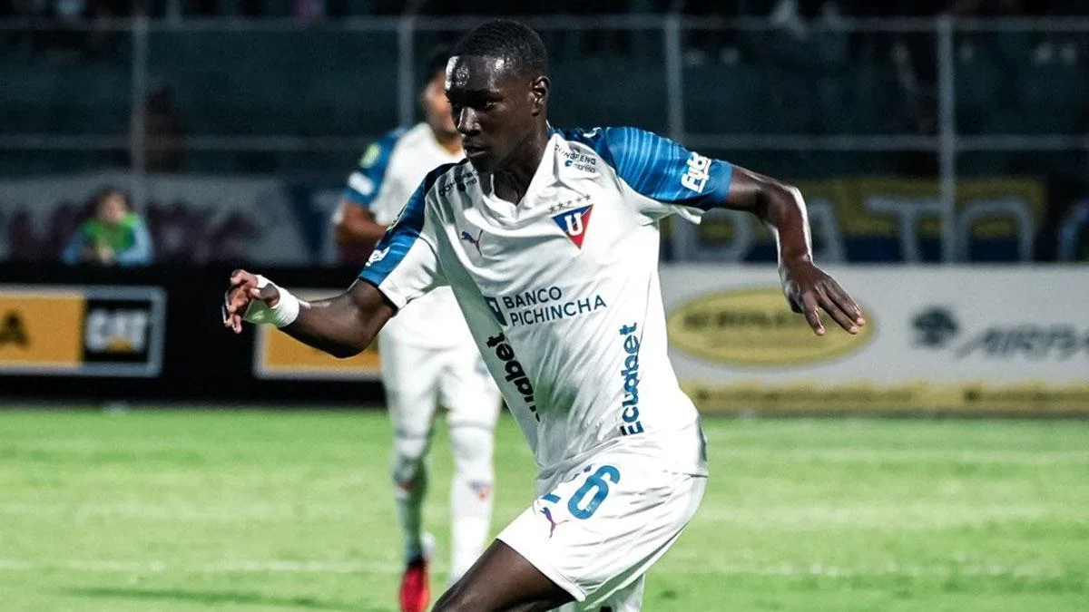 Josué Quiñónez, juvenil de Liga de Quito, que se sumará a la filial del FC Barcelona.