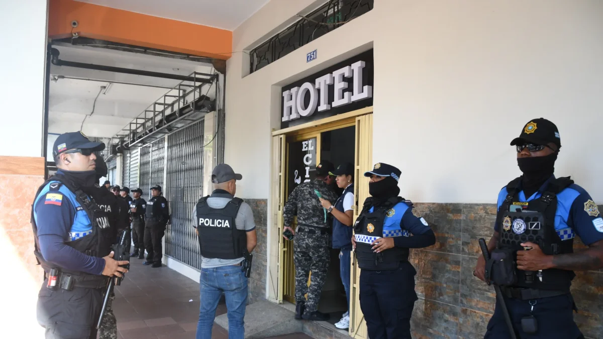 Varios establecimiento fueron revisados por las autoridades