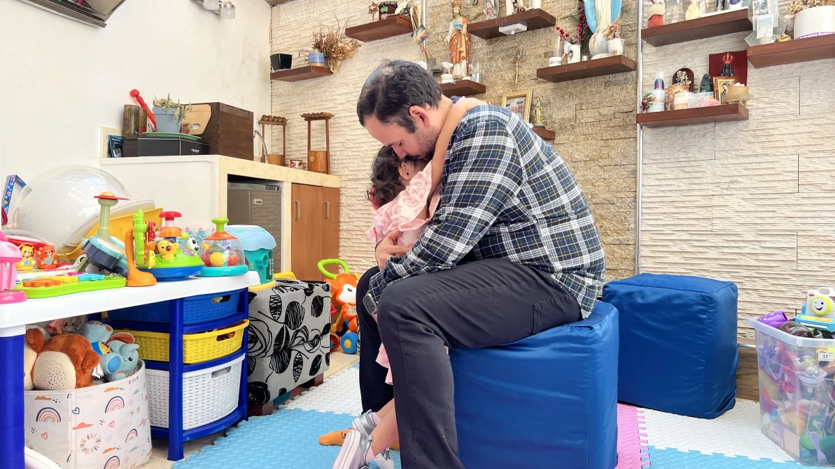 La inseguridad, la incertidumbre económica y el futuro de sus hijos son algunas de las preocupaciones que comparten padres ecuatorianos consultados por EXPRESO