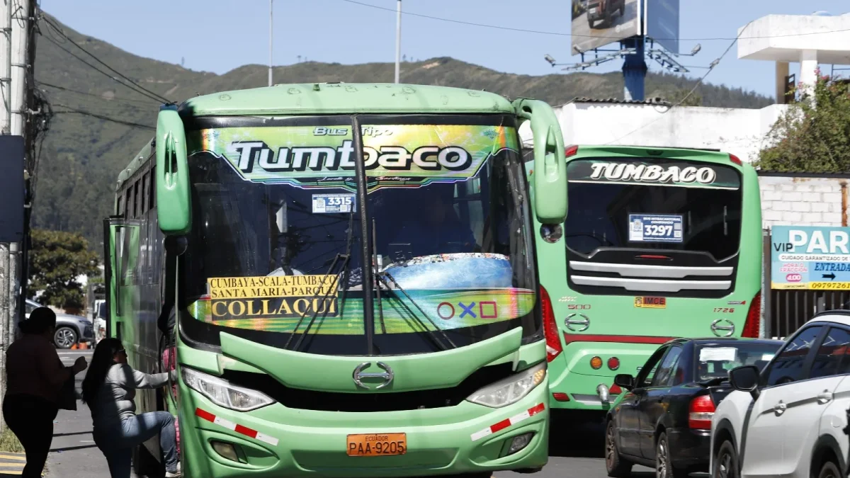 Servicio. Desde 2022, en las parroquias rurales como Tumbaco se aplicó un aumento del pasaje. Dependiendo de la distancia, el costo supera $1.