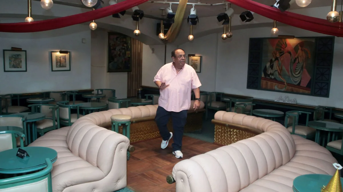 Simón Bolívar Rosero en el área donde funcionó la discoteca del bar El Fortín.