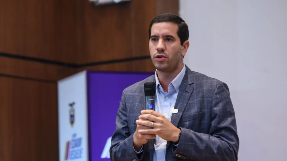 Roberto Luque ha acompañado a Daniel Noboa, desde noviembre del 2023.