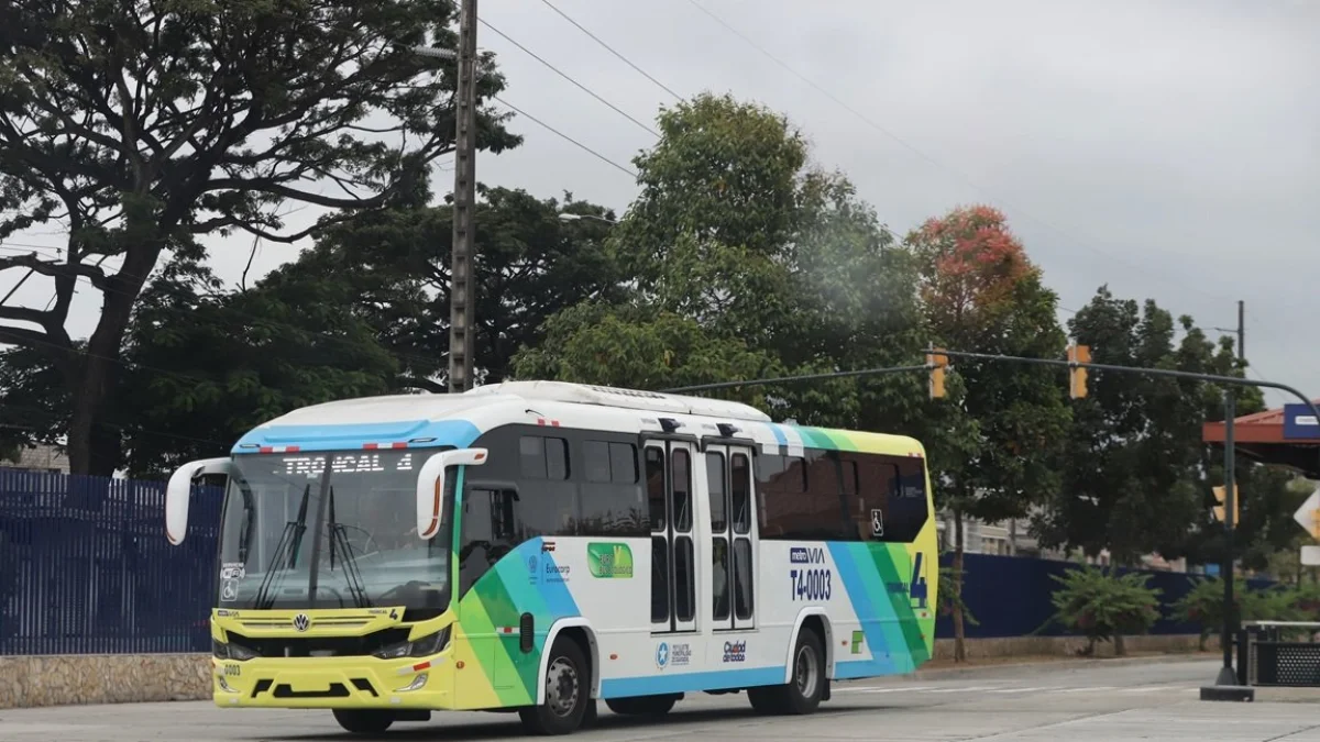 La Troncal 4 conecta el Suburbio de Guayaquil y el centro.