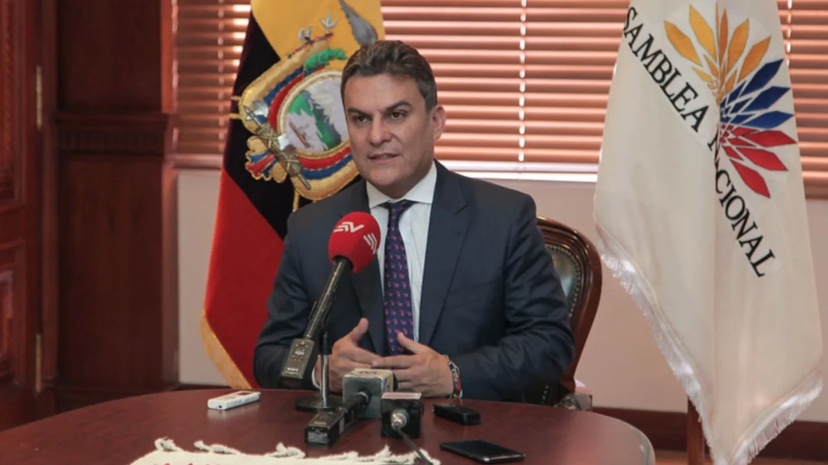 José Serrano, durante su etapa como presidente de la Asamblea Nacional. Su situación judicial en Estados Unidos mantiene en suspenso una eventual deportación al Ecuador.