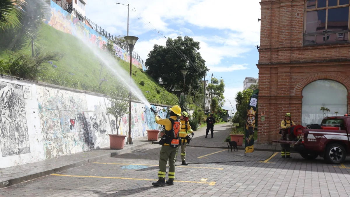 Se reforzó el contingente operativo con la incorporación de 145 brigadistas y bomberos forestales de temporada.