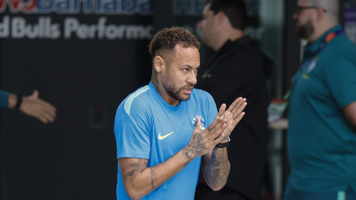 Neymar espera ante Escocia sumar minutos en su cuarto Mundial.