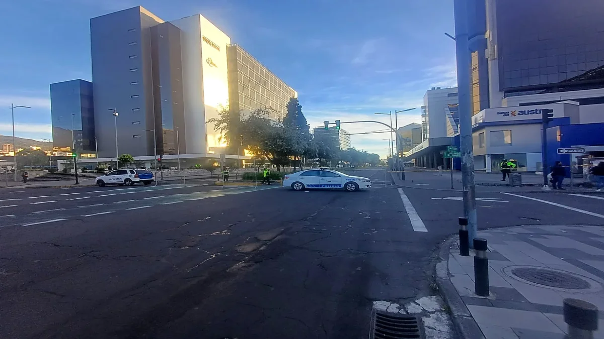 En el Complejo Judicial Norte se cerraron las vías aledañas ante una alerta.