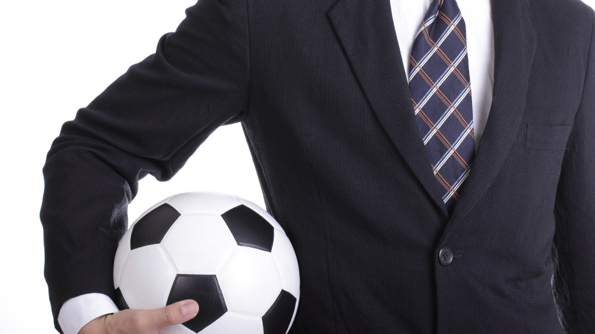 Clubes deportivos podrán convertirse en sociedades anónimas: hay procesos y regulaciones.