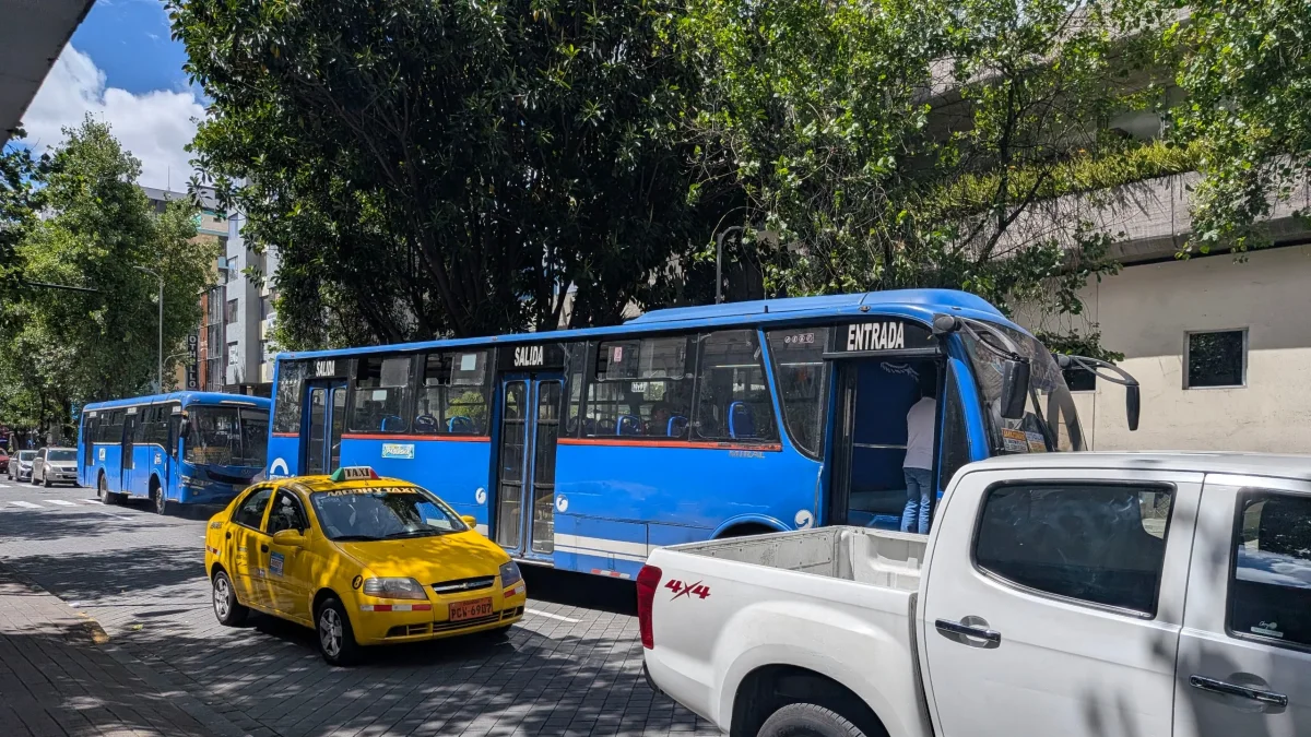 El sistema Pico y placa en Quito regula la movilidad este viernes 25 de junio 2026 para placas terminadas en 9 y 0.