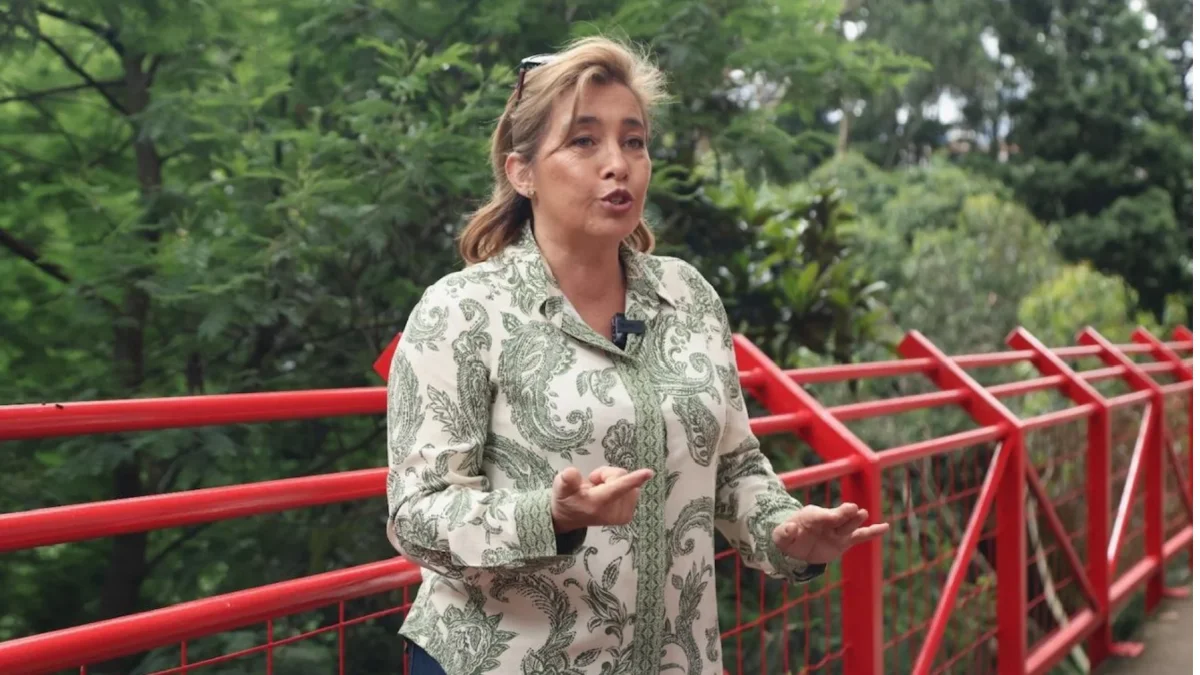Sandra López es dirigente. Fue gerenta de la cooperativa de vivienda y suele ser convocada para contar la historia de cómo cuidan la quebrada Ortega, en el sur de Quito.