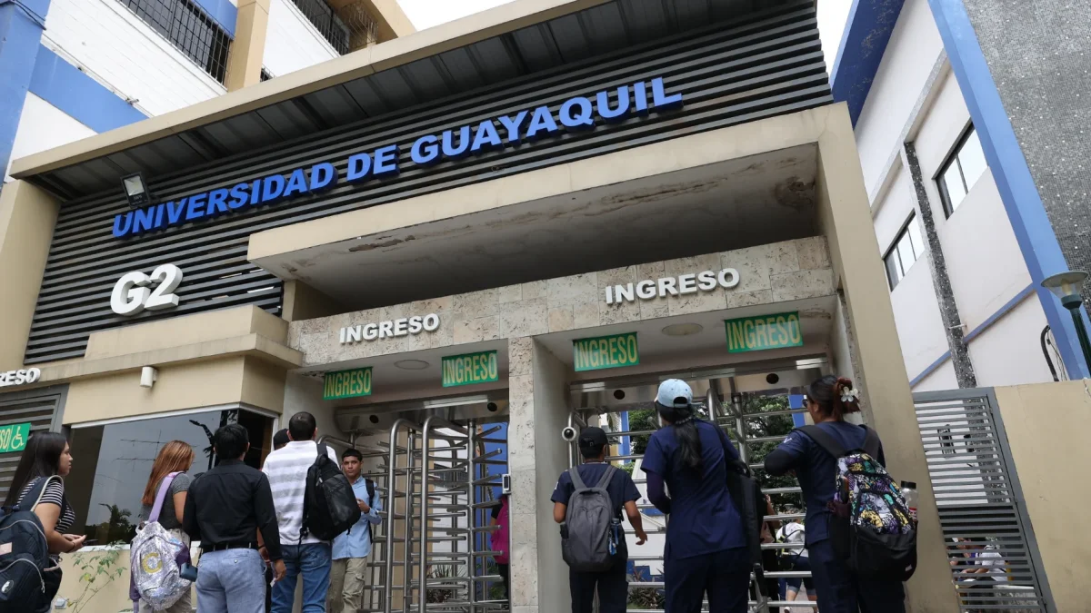 La Universidad de Guayaquil será uno de los centros de acopio.