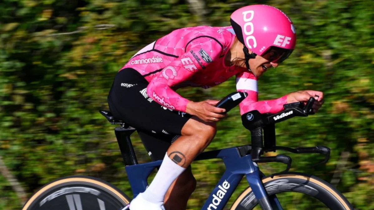 El ciclista ecuatoriano Richard Carapaz, en una imagen de archivo compartida para su equipo, el EF.