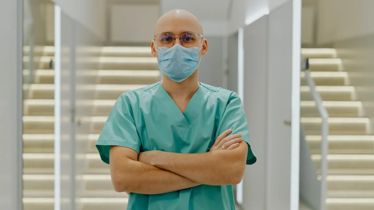 La innovación y la cooperación internacional son esenciales para fortalecer los sistemas de salud y responder a nuevas amenazas.