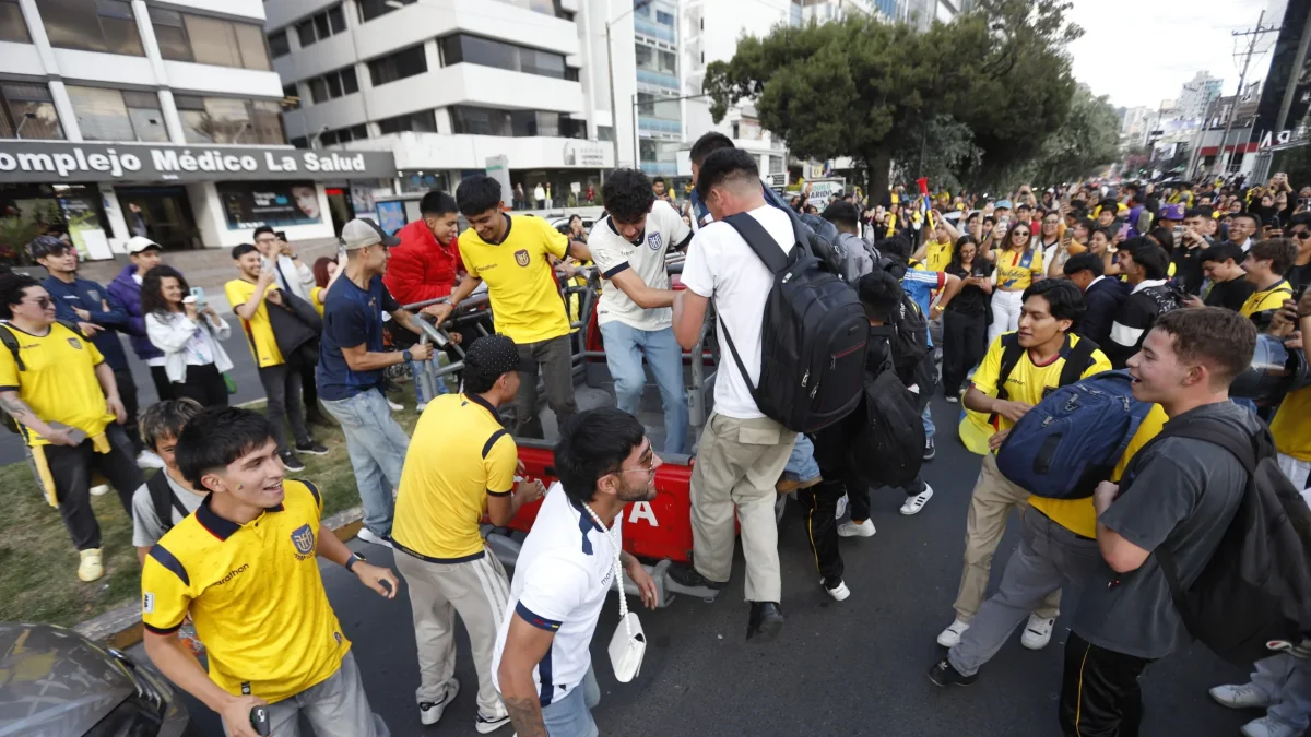 La AMT suspendió el Pico y Placa en la tarde del 30 de junio para facilitar la movilidad durante el partido Ecuador vs. México.