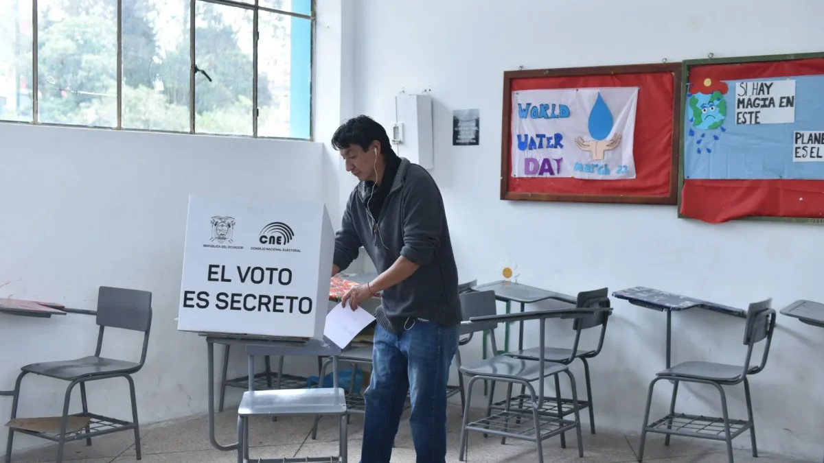 Ecuador define precandidatos en junio 2026 para elecciones seccionales por renovación de autoridades locales