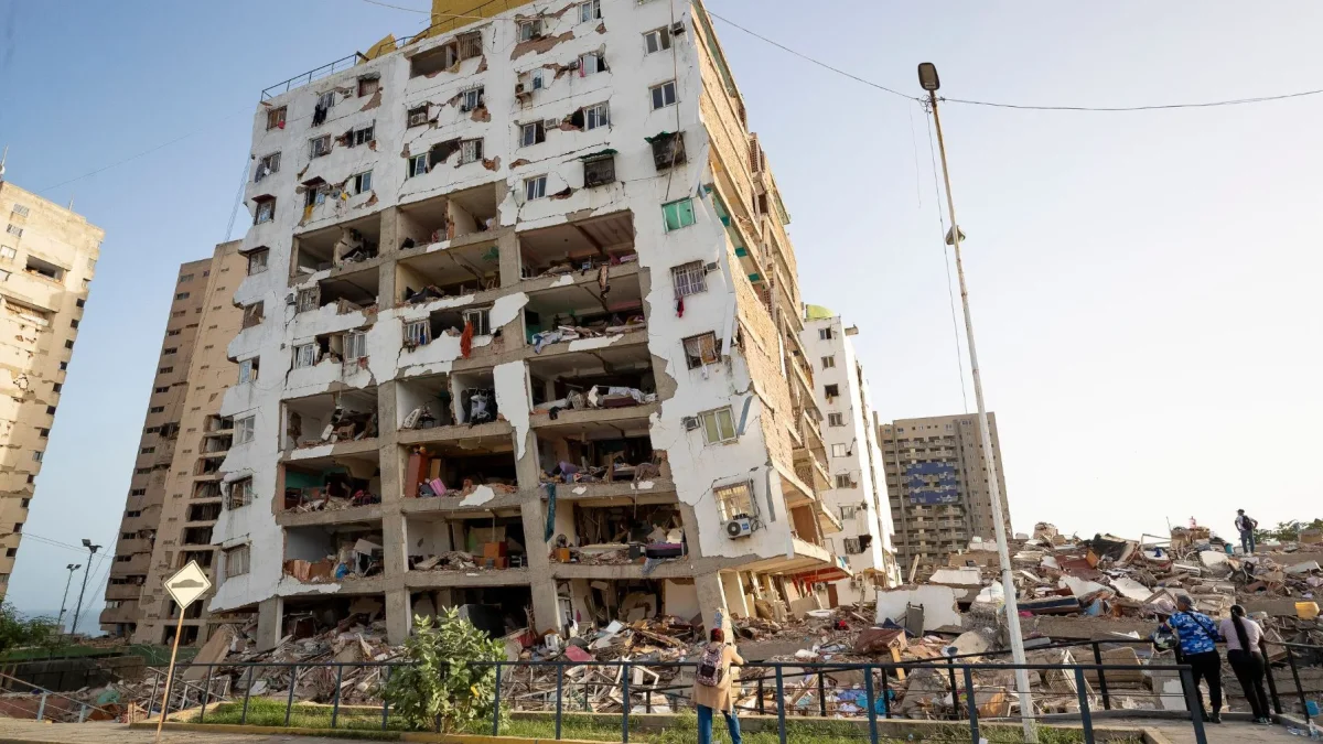 El terremoto de Venezuela significó la caída de edificios. ¿Estamos seguros de que lo de Caracas y La Guaira no pasaría en Quito, Guayaquil o cualquier otra ciudad ecuatoriana?