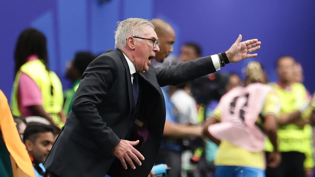 Raphinha será una de las principales novedades de Brasil, al ser probado por Carlo Ancelotti como delantero centro ante Australia.