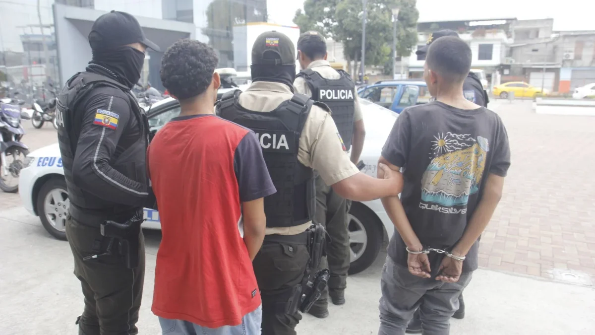 Bandas criminales reclutan adolescentes desde los 12 años en Guayas, Manabí y Pichincha.