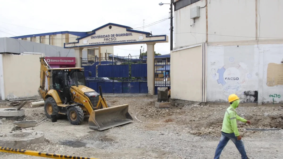 El cierre también afecto a la Universidad de Guayaquil. Esta zona ya fue reabierta.