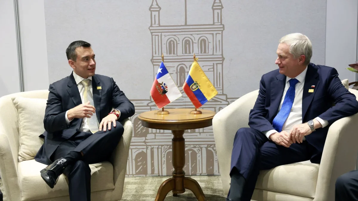 Daniel Noboa se reunió con Paraguay, Chile y Bolivia en la Cumbre del Mercosur.