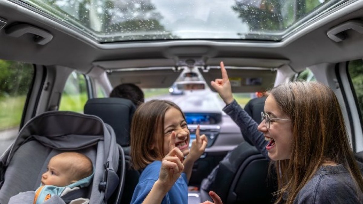 ¿Quiere disfrutar de viaje en vacaciones? revise su carro y planifique la ruta.