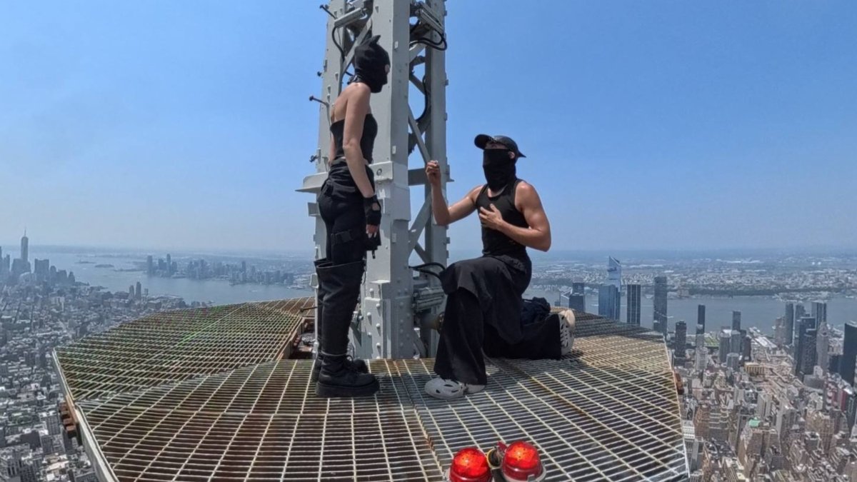 Los escaladores Ivan ‘Vanya’ Beerkus y Angela Nikolau.