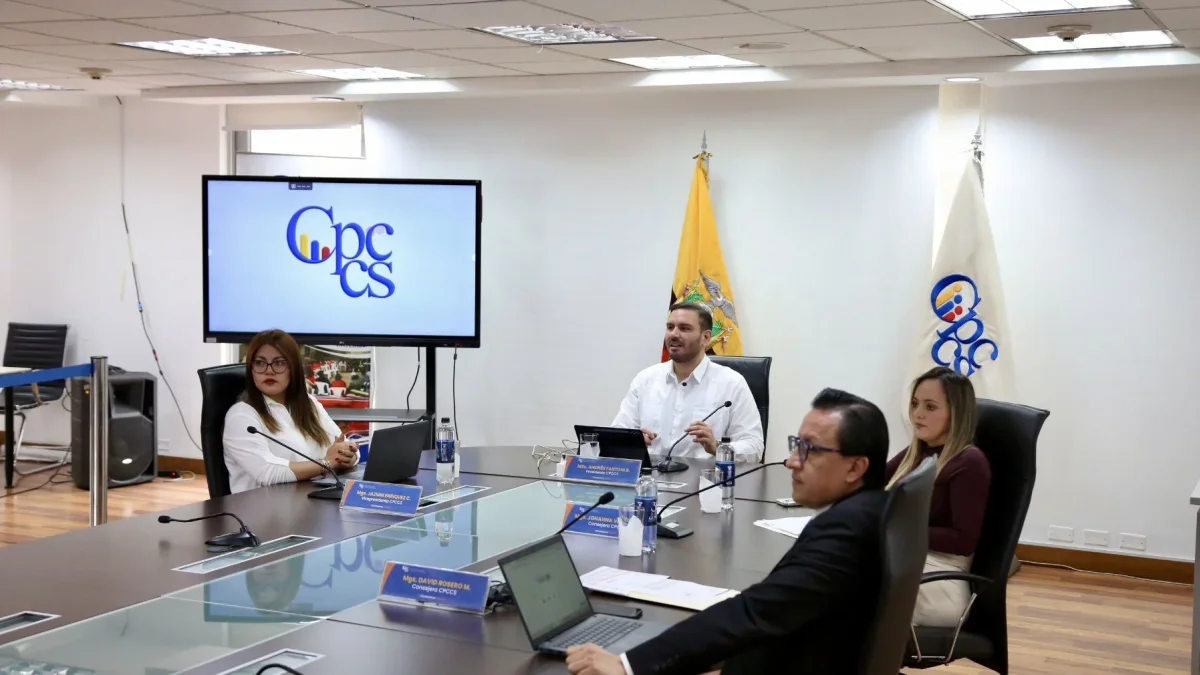 Ni meritocracia ni transparencia. El CPCCS repite el desastre de los viejos congresos mientras la ciudadanía se debate entre la apatía y el desencanto